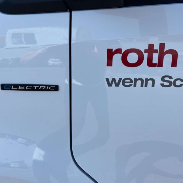 Electric-Roth-aspect-ratio-600-600