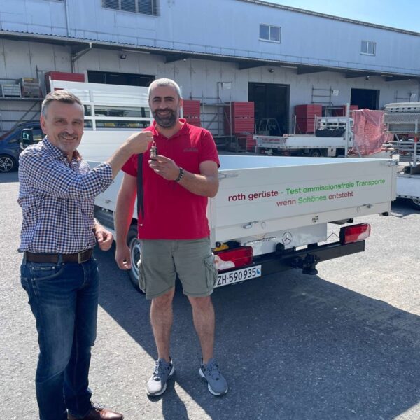 Schlussel-Abgabe-aspect-ratio-600-600