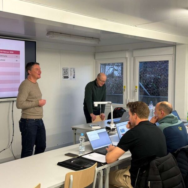 Prof.-TN-1.Kurs_-aspect-ratio-600-600