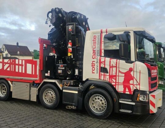 LKW-mit-Kran-2-aspect-ratio-540-420